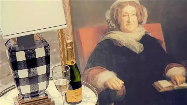 好看的玫瑰香槟图片,香槟金色美图大全