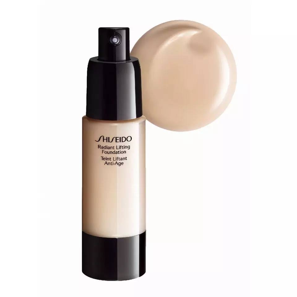 雅诗兰黛适合干皮的粉底液,适合新手混干皮的粉底液