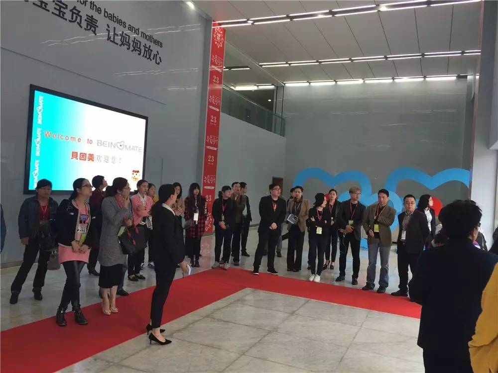 婴幼儿配方奶粉的概述,关于婴幼儿奶粉的一些知识