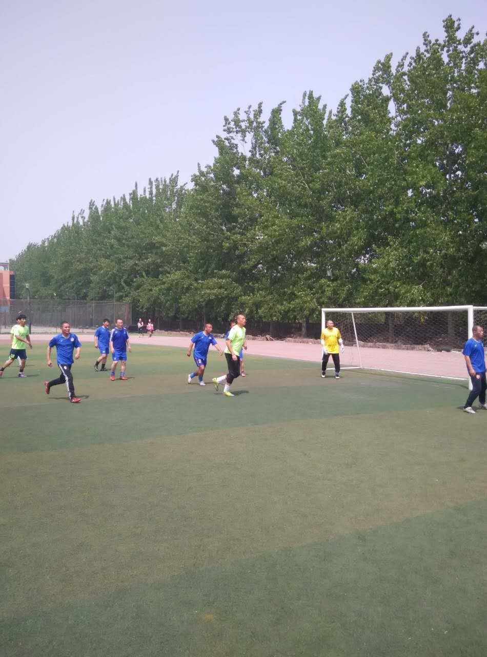 战报主场5-0,战报足球比赛