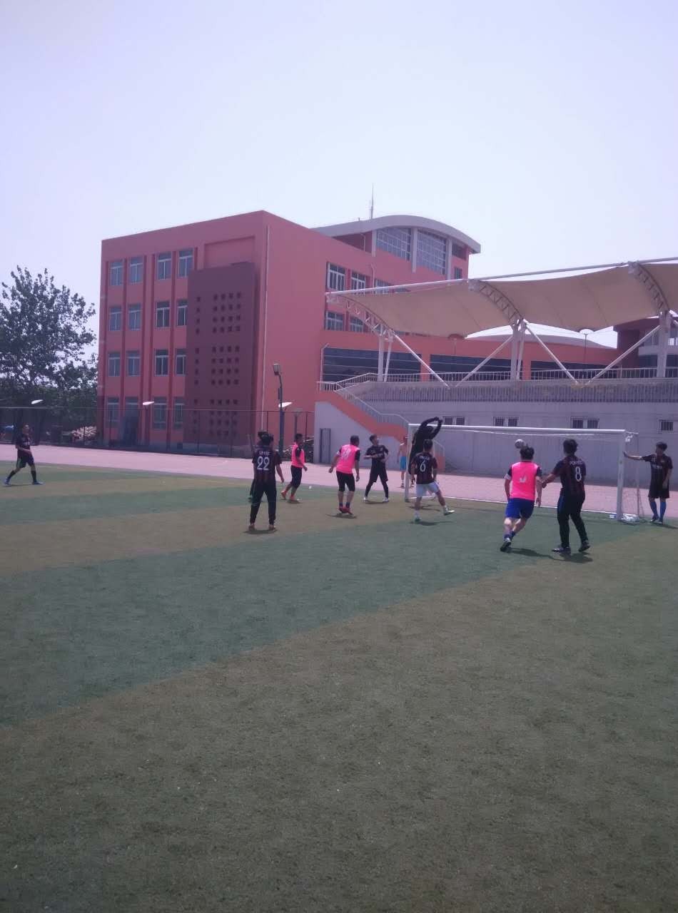 战报主场5-0,战报足球比赛