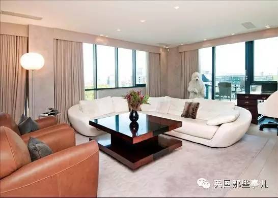 陪他们嗨他们就给你豪宅免费住。今天伦敦这条画风清奇的招租，我不敢去-。-！