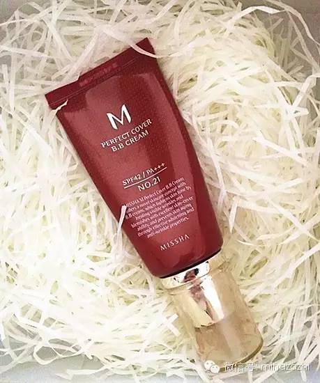 实用全套彩妆推荐大牌,韩系新手彩妆推荐哪款好看