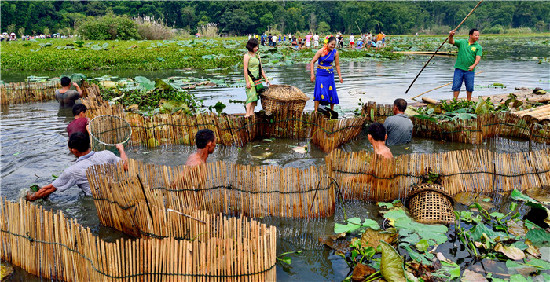 李纪恒：把大盈江和瑞丽江打造成国内外知名旅游目的地
