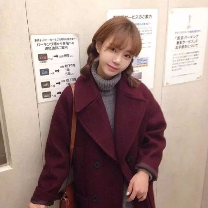 额头短脸大适合什么刘海,脸大发际线高适合什么刘海