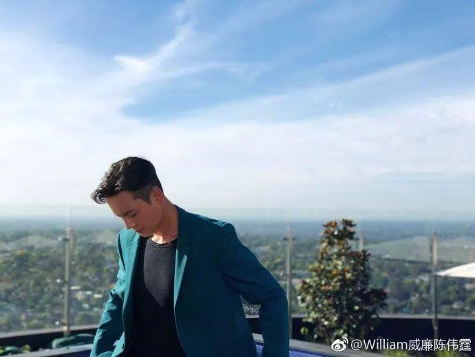 蕾哈娜、陈伟霆带红几百元球鞋，你会不会买账？