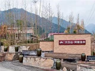 只今惟有西江月全诗,只今惟有