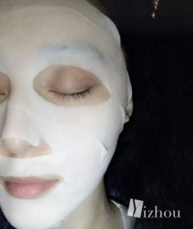 范冰冰在小红书晒面膜，遭到了代购们的集体*制抵**