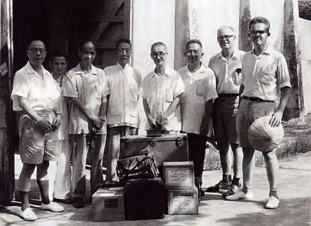 他家财万贯，被称为“华人收藏之首”，也是一位多才多艺的画家！