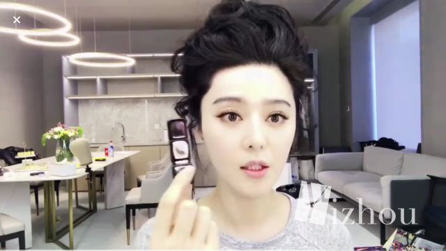 范冰冰在小红书晒面膜，遭到了代购们的集体*制抵**