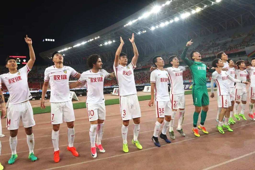 够拼,2018年天津权健进入亚冠八强