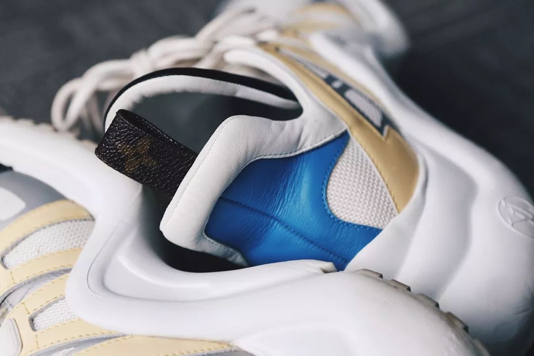 louisvuitton男士豆豆鞋,louisvuitton老爹鞋是男款还是女款