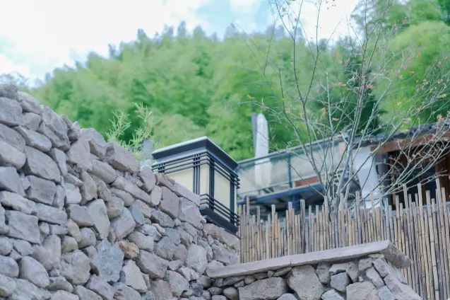 旅行胜地最美民宿,宁波龙观禅那艺术民宿优惠团购