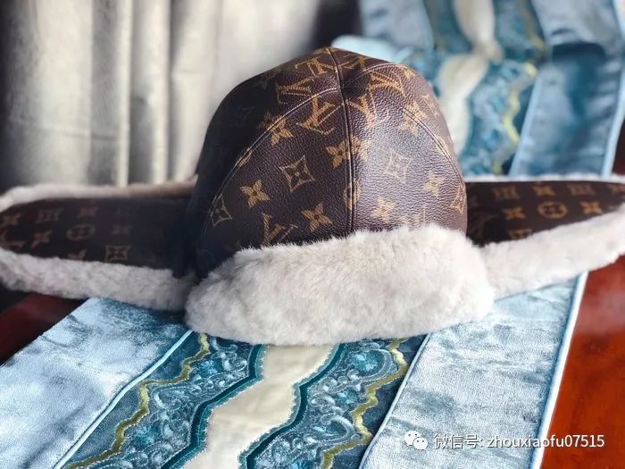 「周小福」「福夸」｜LV雷锋帽，夸张到不好意思戴出门……