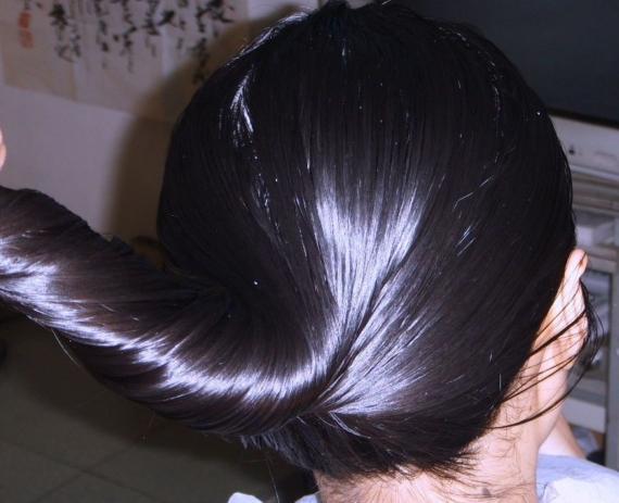 洗头掉发严重有什么方法解决,原来掉头发是有原因的