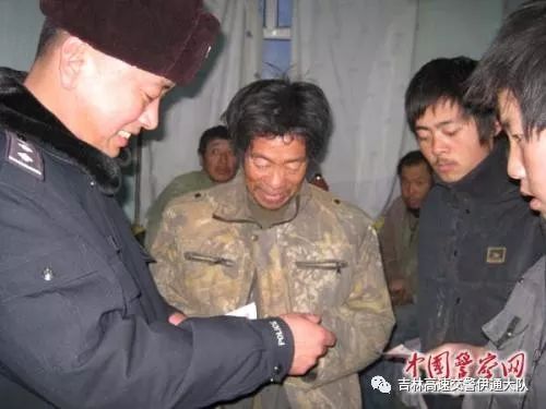 拖欠农民工工资因老板酒驾被抓,拖欠农民工工资老板酒驾被抓