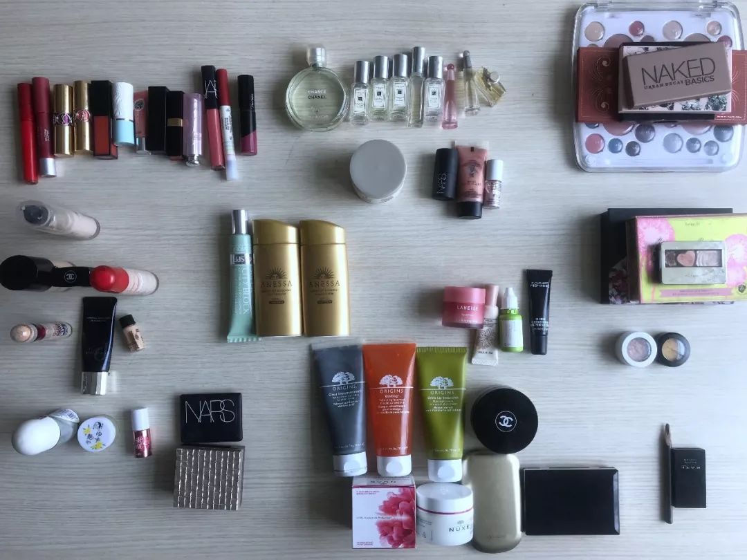 今儿你们都去买买买吧，在厨房打败Gucci、Channel美妆的事放着我来（附8个自制美妆方子）