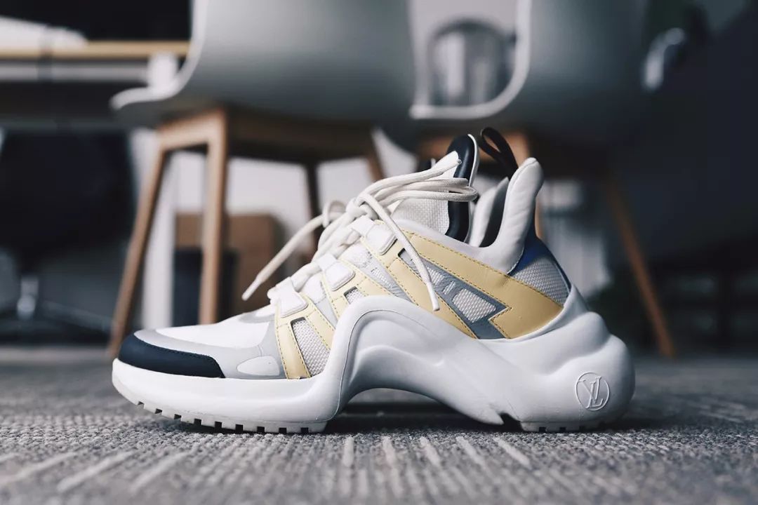 louisvuitton男士豆豆鞋,louisvuitton老爹鞋是男款还是女款