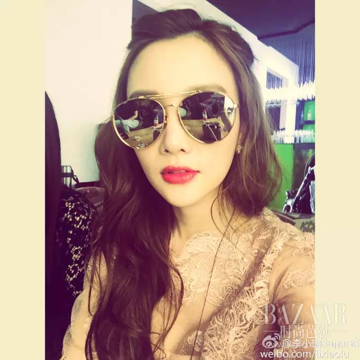 杨幂同款墨镜迪奥 (宋茜杨幂经典款手袋)