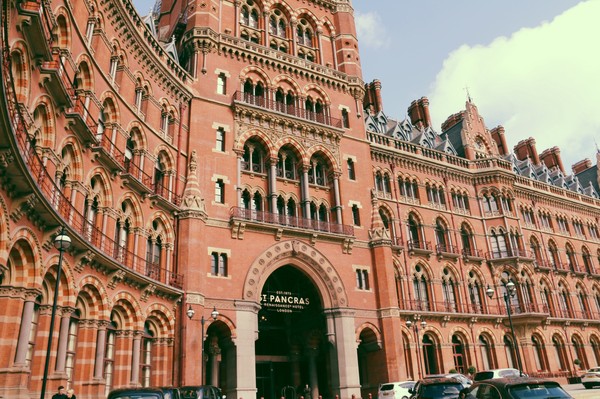 记忆在岁月里变模糊,记忆在流逝的岁月里模糊