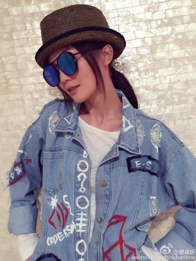 杨幂同款墨镜迪奥 (宋茜杨幂经典款手袋)