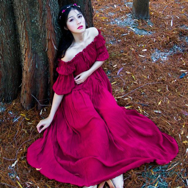 夏季小红裙尽情绽放女性优雅风采！