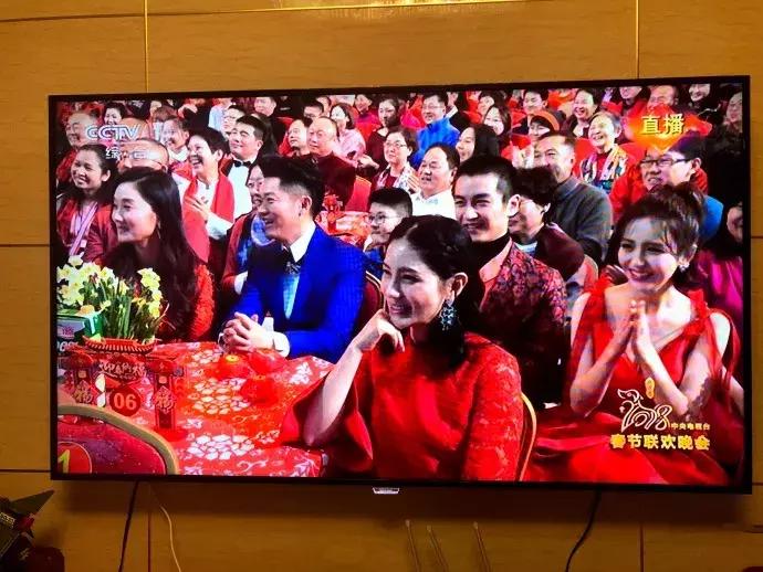 狗年春晚4个女艺人3个整容，春晚这瓶卸妆油真是太强了