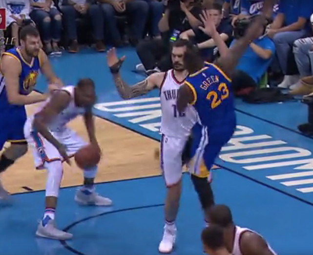 阿泰斯特一肘打通哈登任督二脉,nba最凶恶的五次犯规