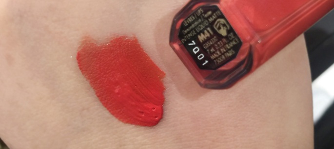 嘴唇不干还不掉色的唇釉推荐,怎么吃都不脱色的唇膏