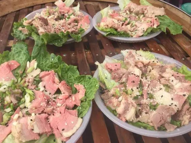 大年初一都匀哪里热闹,大年初一的现状