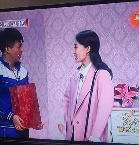 扒一扒明星都在穿哪些国潮品牌,扒一扒明星穿的小众品牌