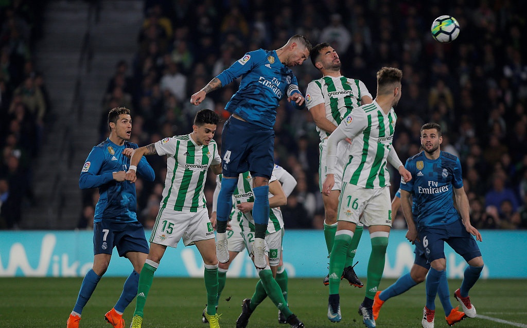 西甲传奇拉莫斯皇马,c罗皇马奥萨苏纳远射进球