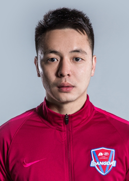 在中国如何建立一支职业足球队,给你一亿资金打造一支球队