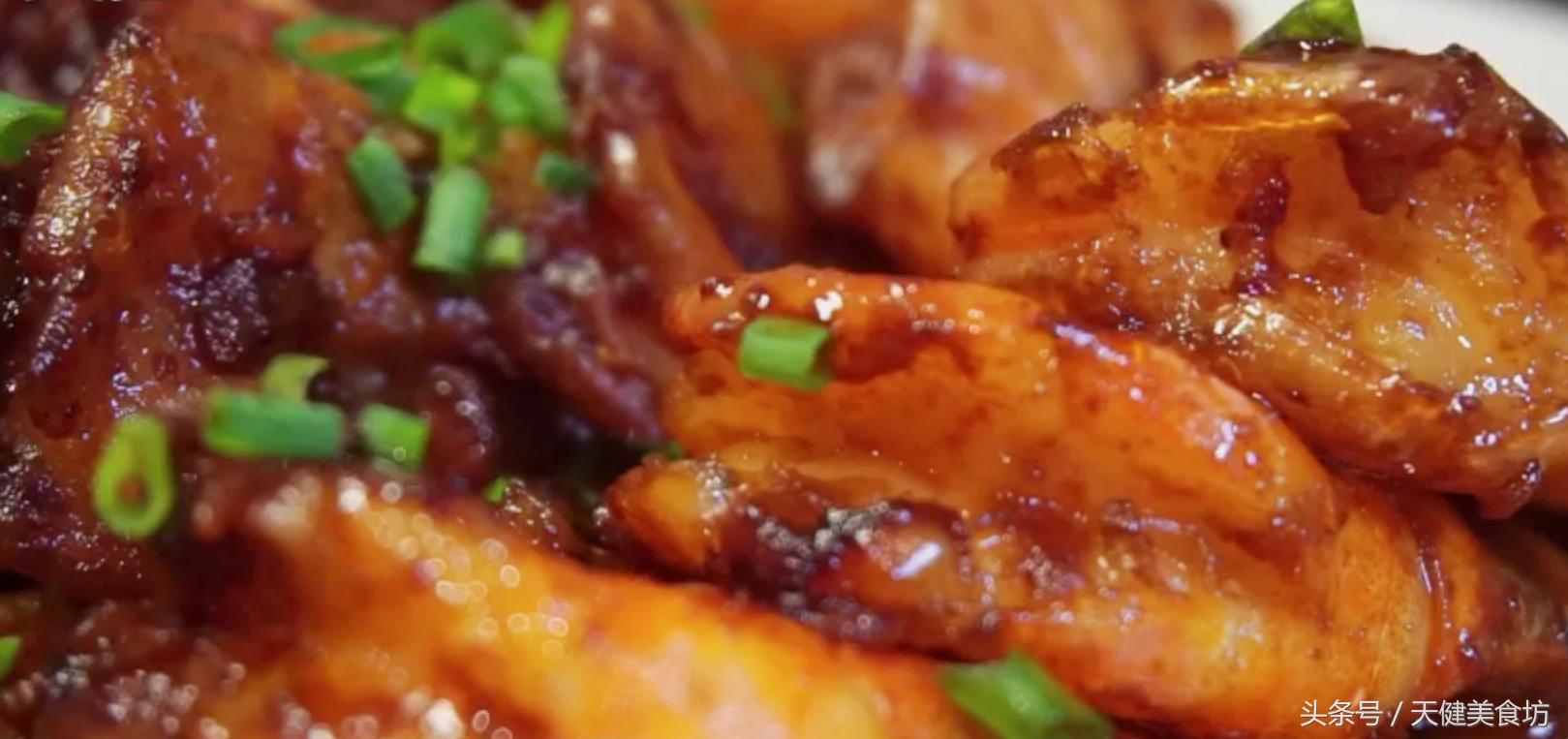 喜欢吃油焖虾的赶紧收藏这个做法,爱吃虾的千万不要错过