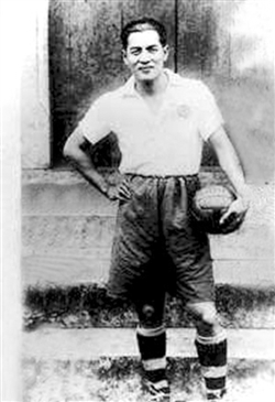 在中国如何建立一支职业足球队,给你一亿资金打造一支球队