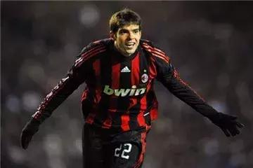 球星都戴的帽子,球星夏天戴什么帽子