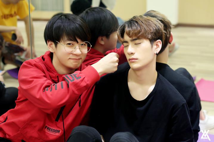 唱歌舞蹈rap,唱歌跳舞rap打篮球音乐