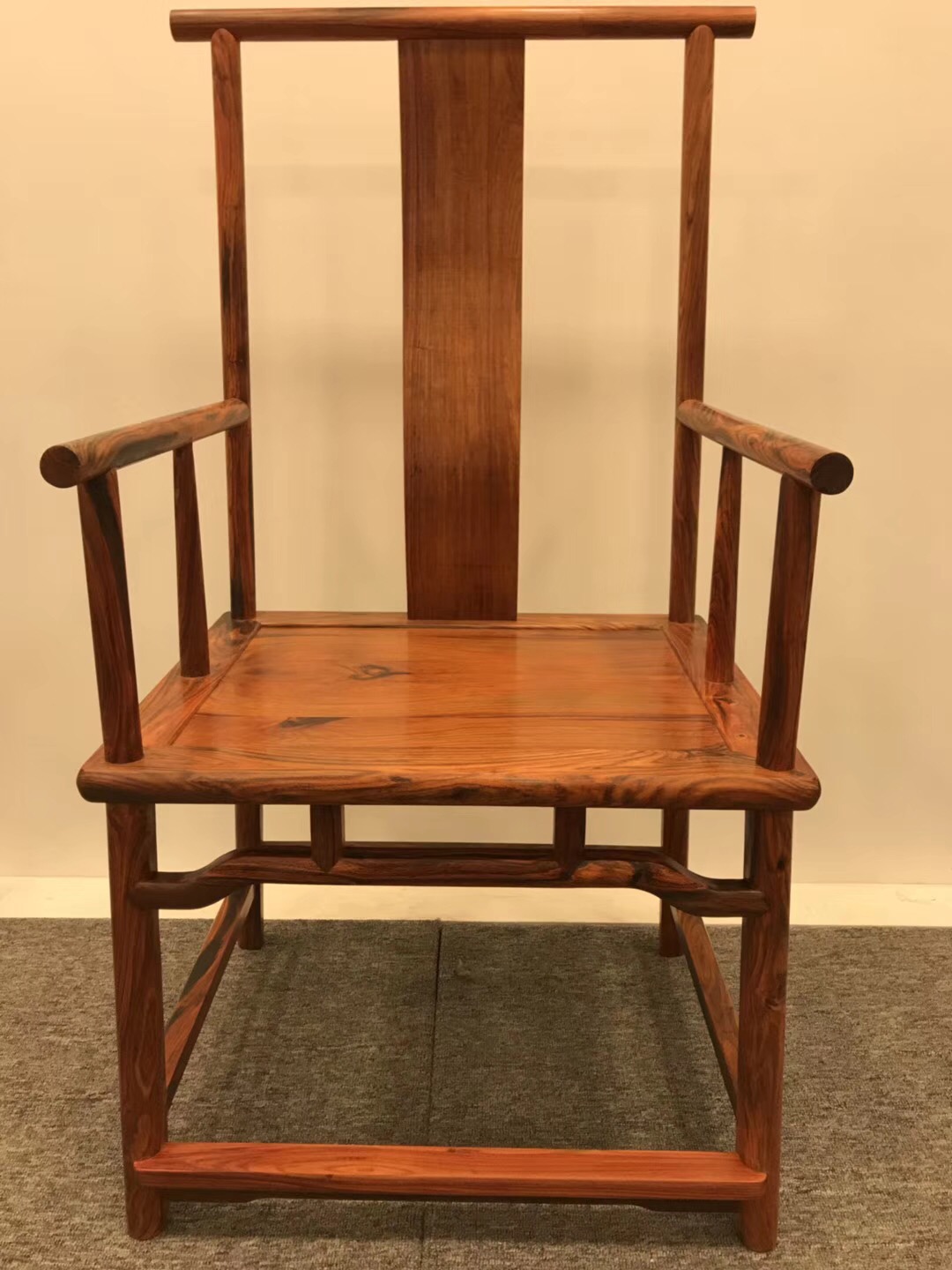 实木家具开裂怎么处理,实木家具开裂怎么办