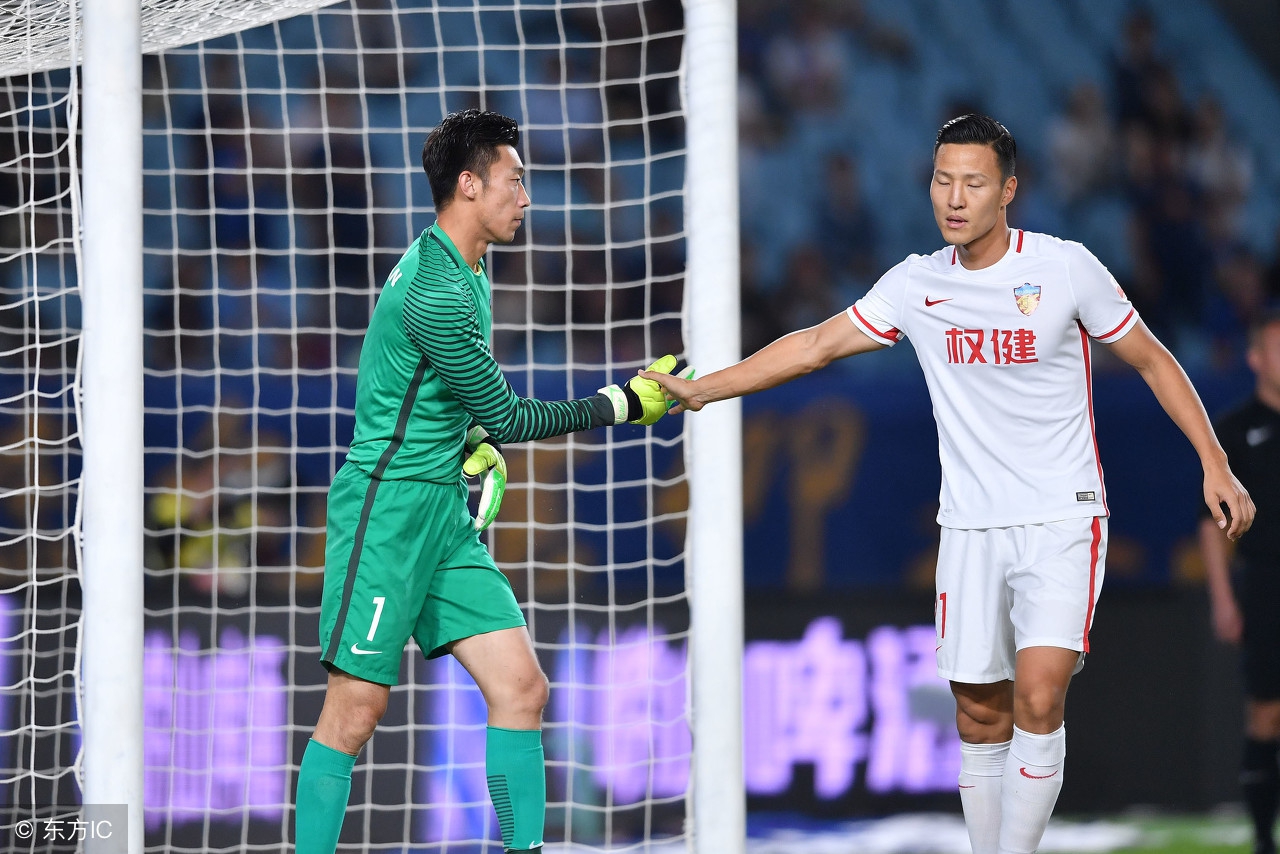 帕托扛着球队前进！柏太阳神踢得漂亮，但权健有这把尖刀就够了！