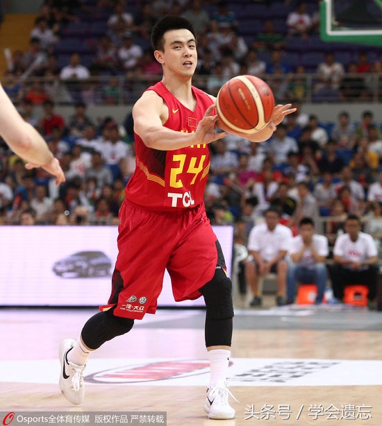 鞍山保罗赵继伟照片,鞍山保罗赵继伟10佳助攻