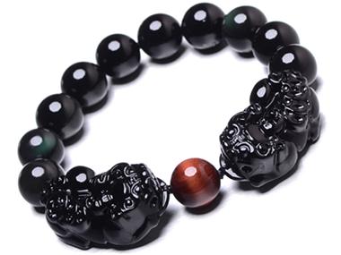 女人佩戴貔貅手串有什么讲究,黑曜石貔貅手串佩戴有什么讲究