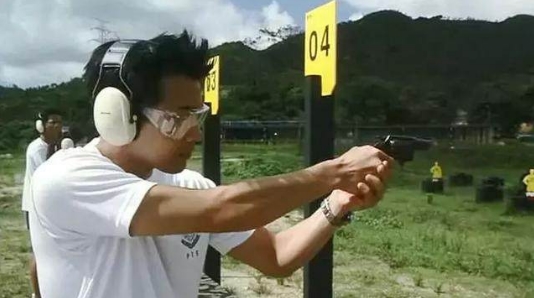 为了旅行提早杀青？如此任性的张智尧只想做个安静的*男美**子