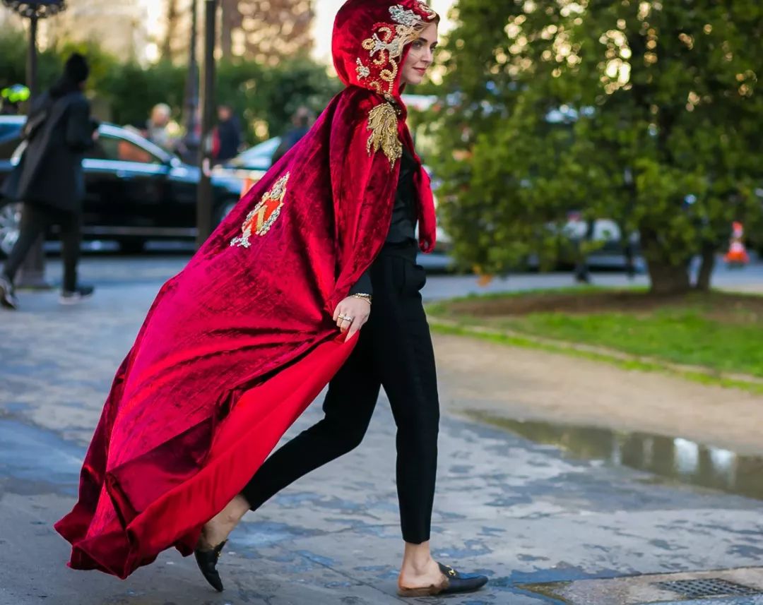 gucci是怎样成为全球最火品牌的,gucci设计look