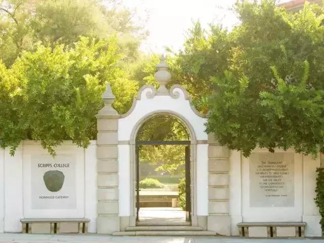 全美生活质量最好的大学,全美前十学费最高大学