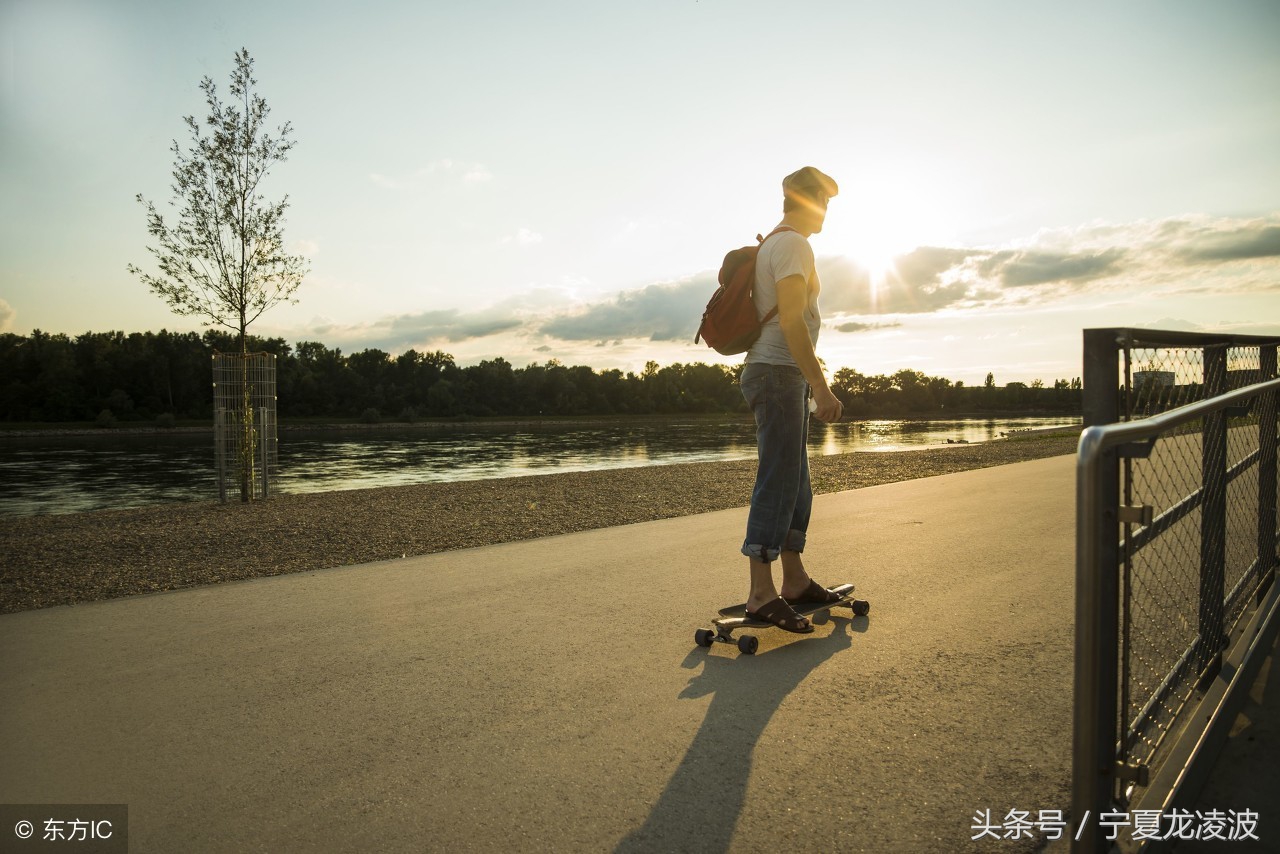 红海行动和战狼二哪个厉害,红海行动和战狼的故事线对比