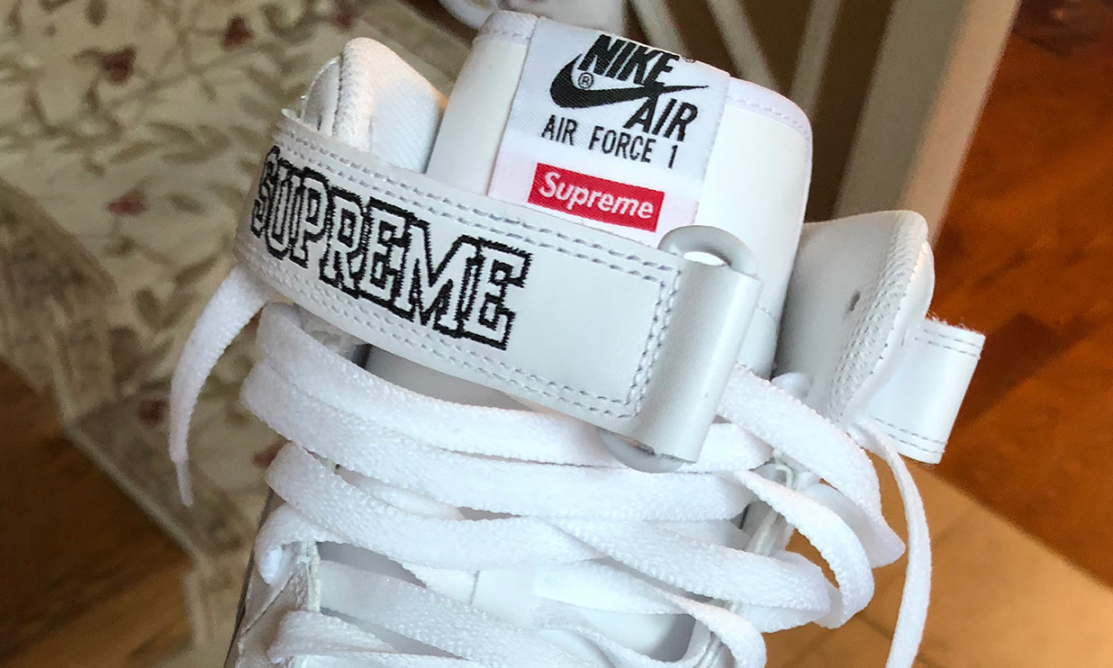 Supreme跌落神坛？与Nike联名最新鞋款被网友吐槽“像假鞋”！