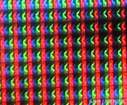 显示器硬屏和软屏的区别,es502022款是软屏还是硬屏