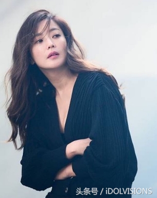 金喜善套裙,金喜善有品位的她服装