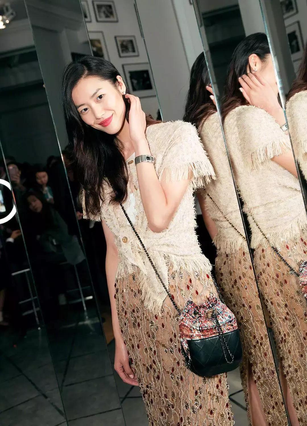 刘雯的高级穿搭一般人也可以拥有,刘雯最新日常穿搭图片