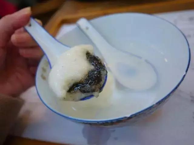 魔都各区最火小吃，有人居然全都吃过！